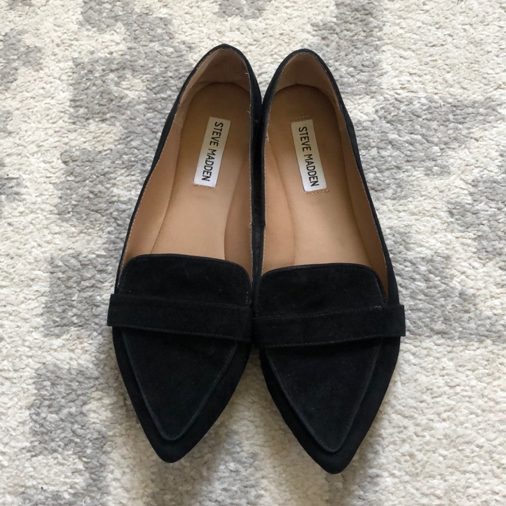 Steve Madden black flats